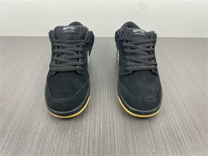 Nike SB Dunk Low Fog BO6817-010