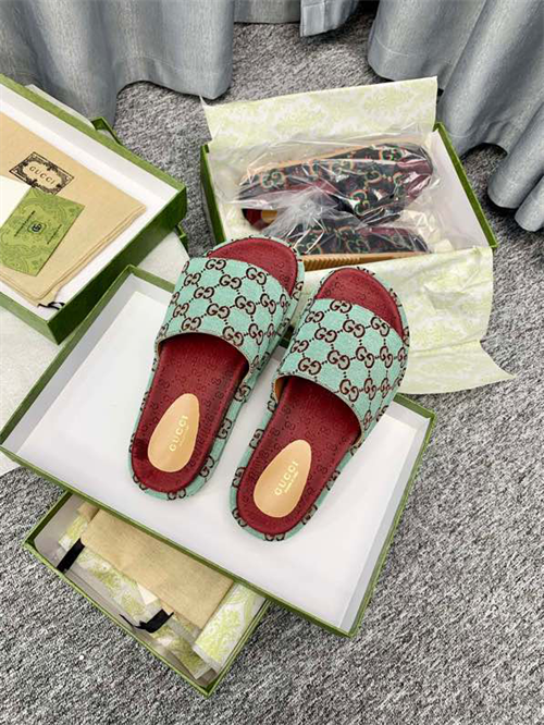 Gocci Slipper