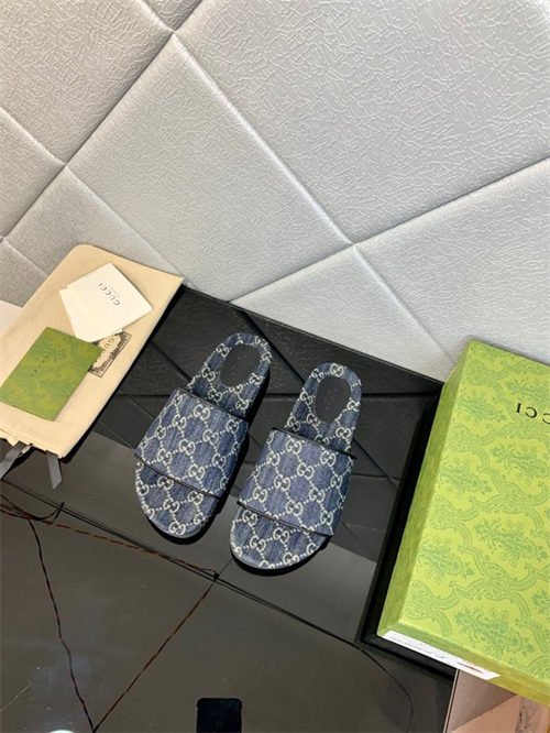 Gocci Slipper