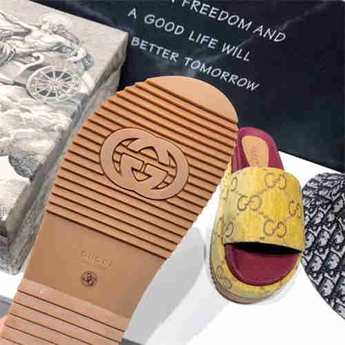 Gocci Slipper
