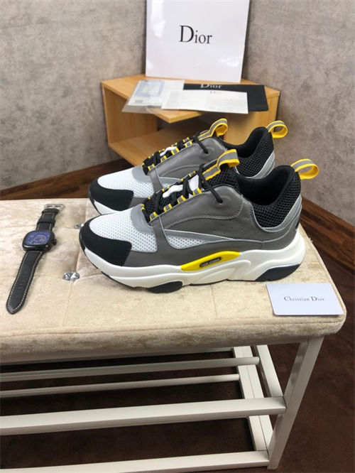 DR B22 SNEAKER
