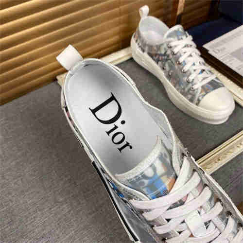 DR B23 OBLIQUE LOW TOP SNEAKERS