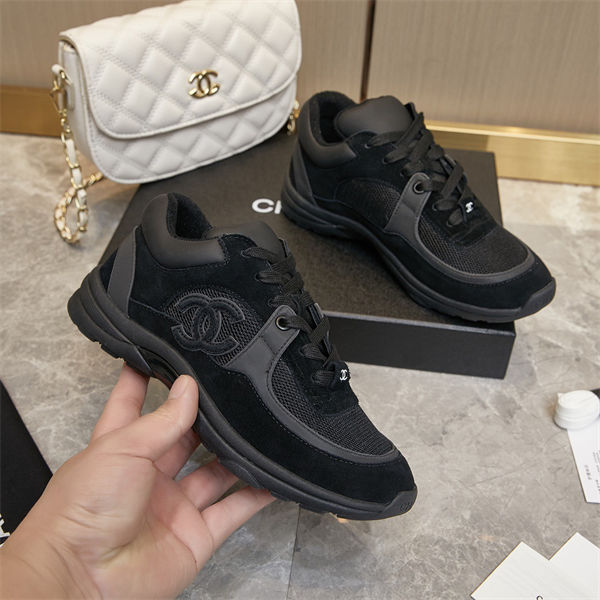 Chanal Sneakers