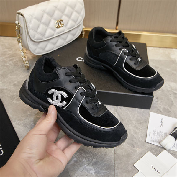Chanal Sneakers