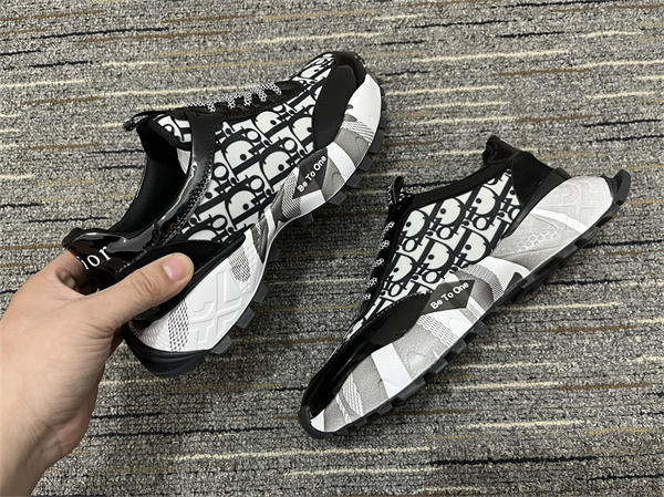 D*or sneaker 006