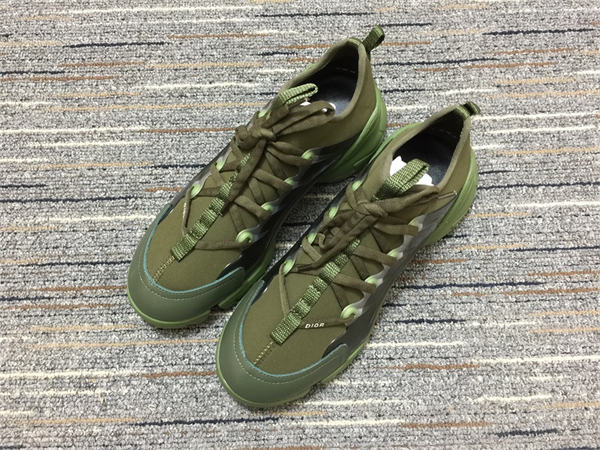 DR  Sneakers