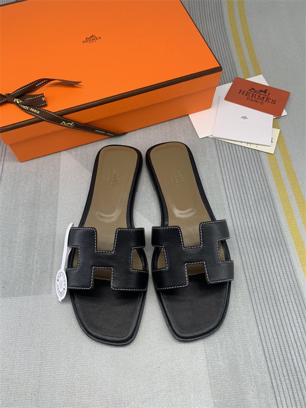 H Slipper