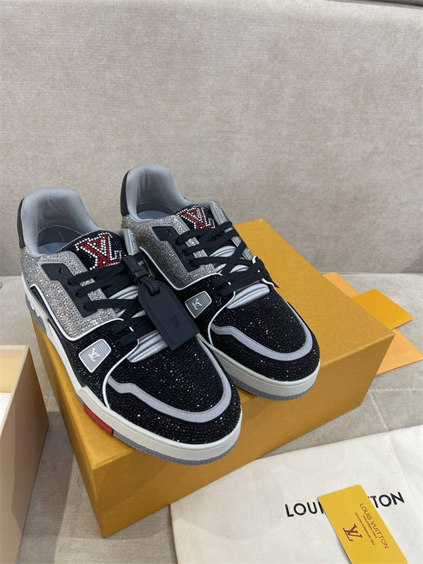 LV141