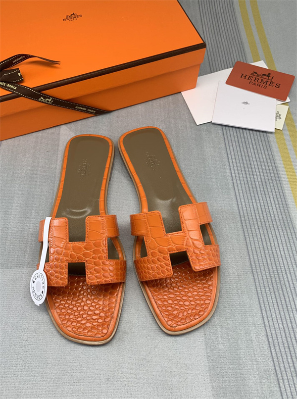 H Slipper
