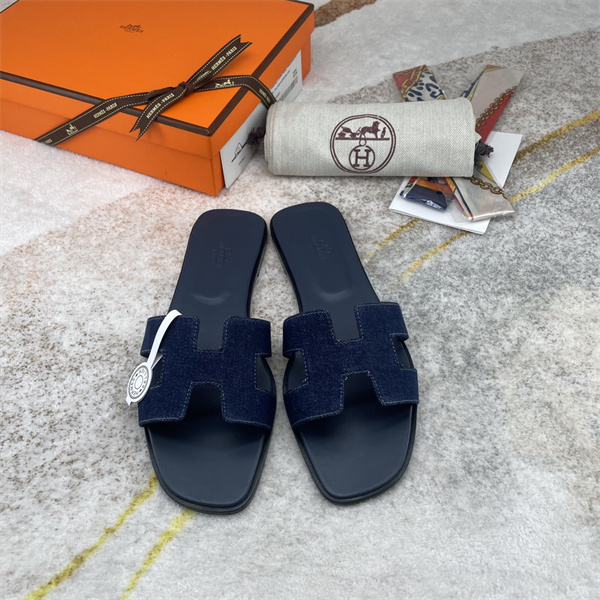 H Slipper