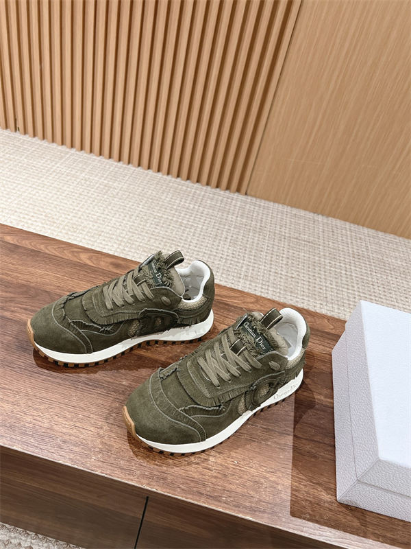 Dr Sneaker