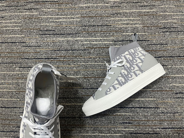 Dr Sneaker