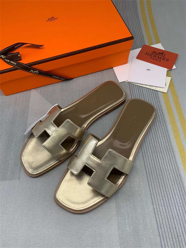 H Slipper