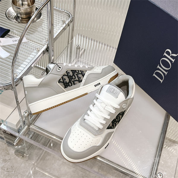 Dr B27 Sneaker