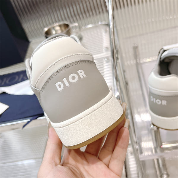Dr B27 Sneaker