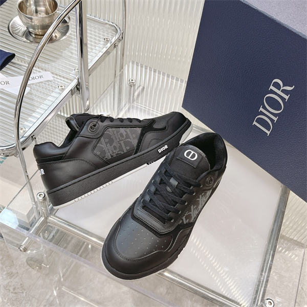 Dr B27 Sneaker