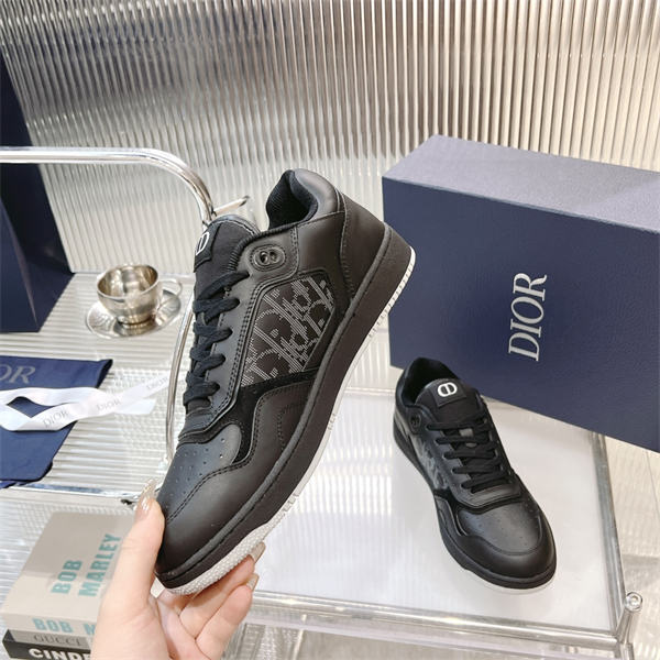 Dr B27 Sneaker