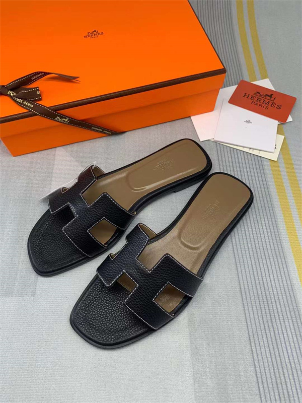 H Slipper