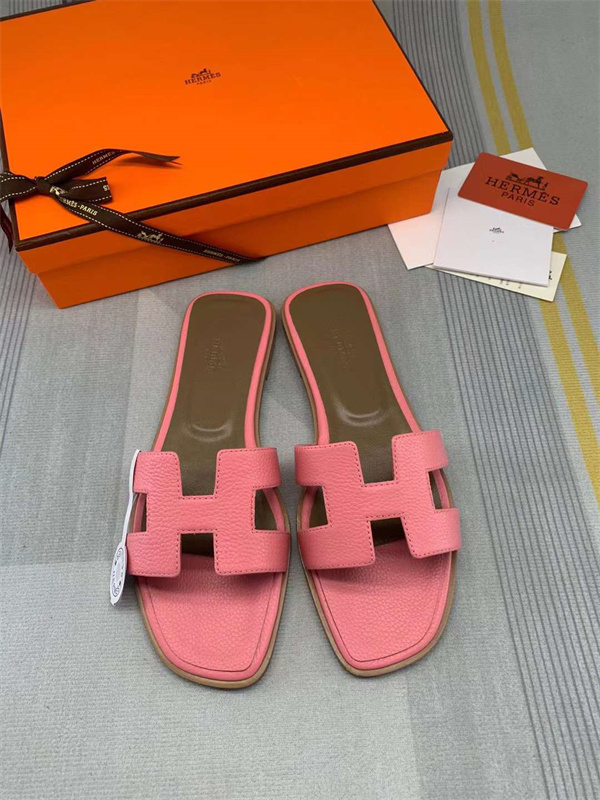 H Slipper