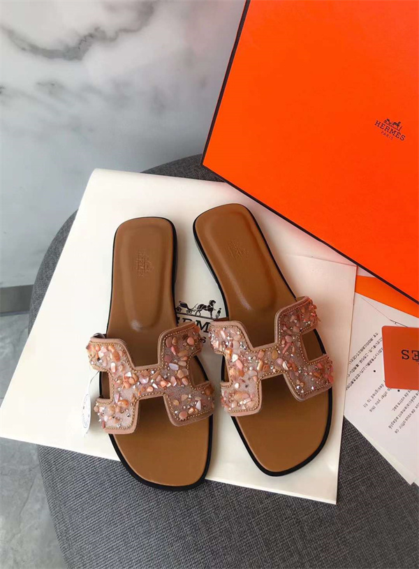 H Slipper