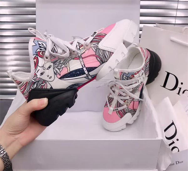 Dr Sneaker