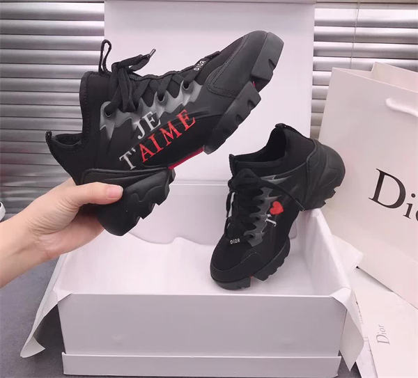 Dr Sneaker