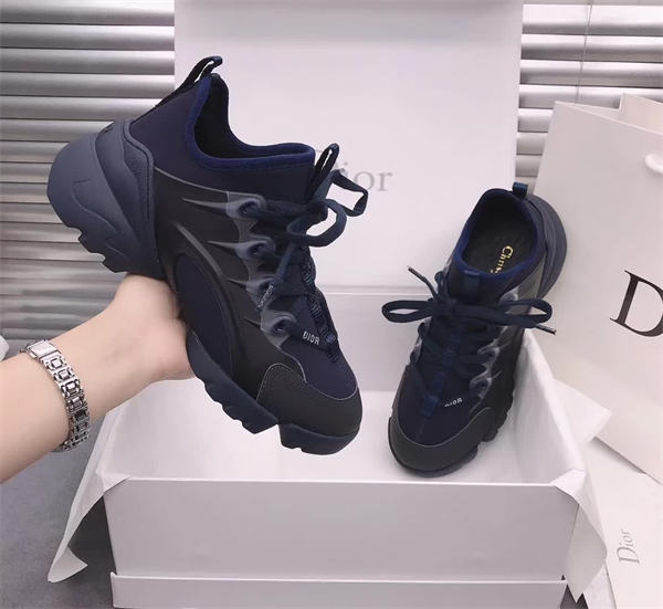 Dr Sneaker