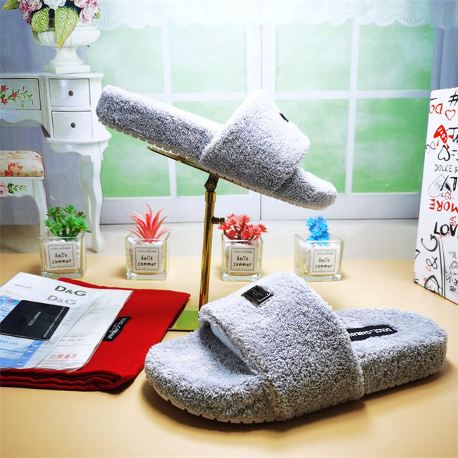 DG slipper 12