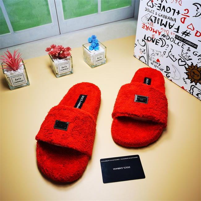 DG slipper 13