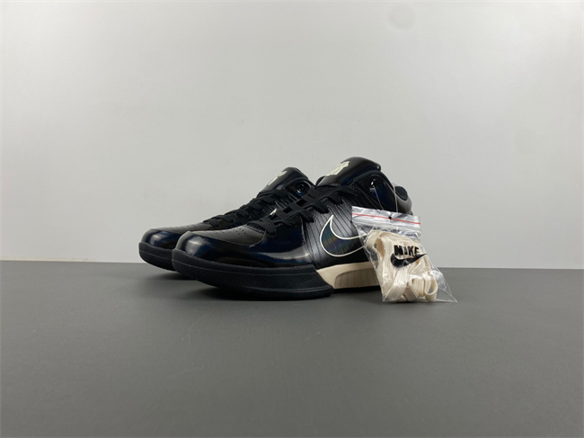 UNDEFEATED x Nike Kobe 4 Protro CQ3869-001