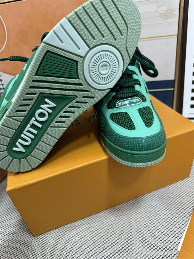 LV Trainer Sneaker